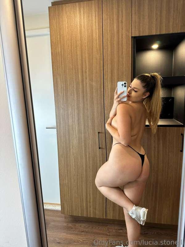 the pics you would get if you dm me everyday