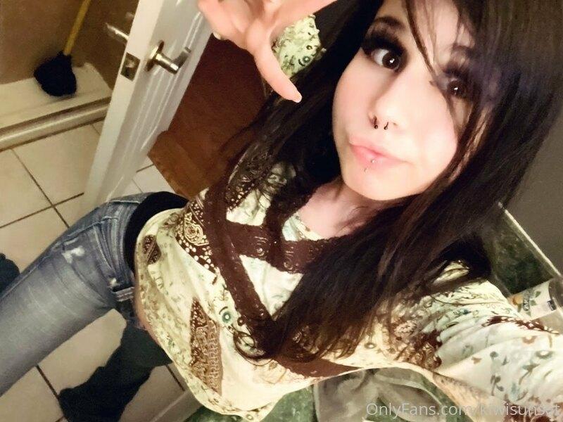 IM TIRED!! house hunting is exhausting you guys ? so many ap..