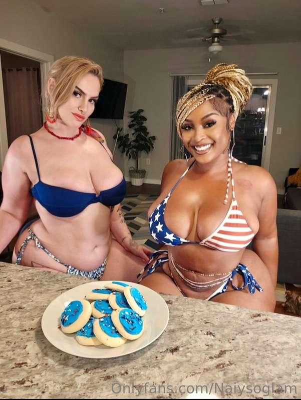 New spicy 🌶️ video with Sofia dropping in one hour 🥵