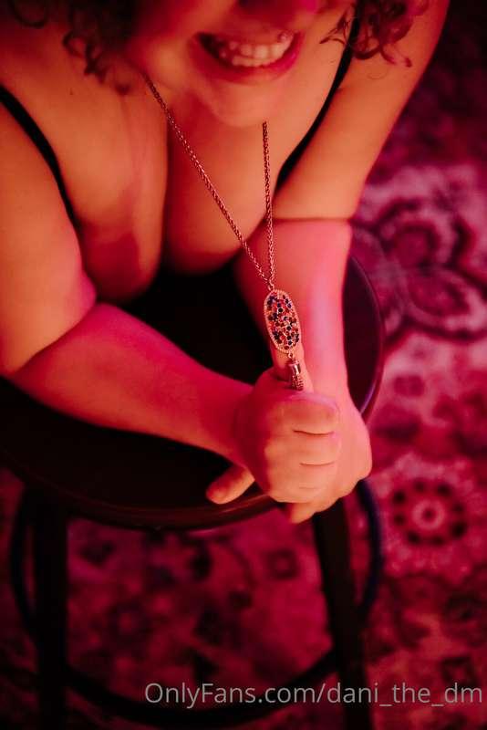 Hi! I'm Hycis. I'm the bard your mother warned you about. I'..