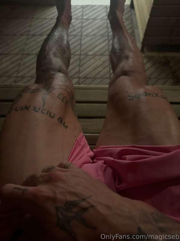 thick thighs save lives ;)