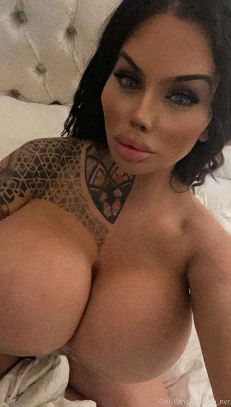 Why am I always horny 🙈