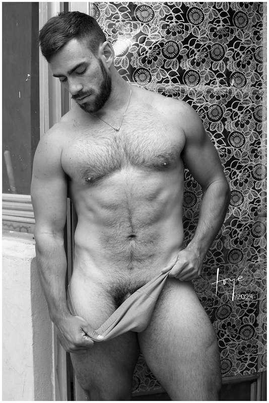 Pablo Flames by @martintoye © Buenos Aires, Agosto 2024