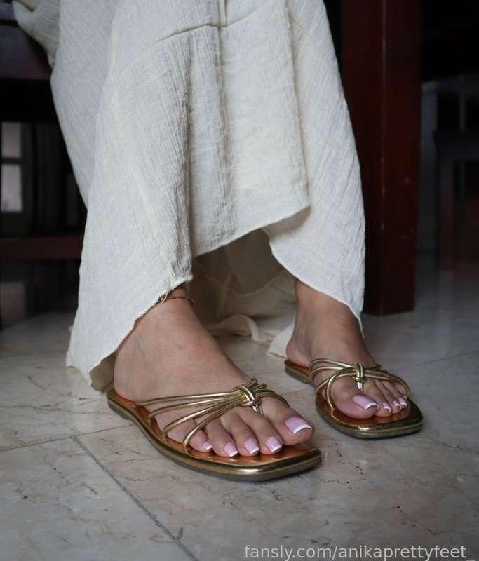 anikaprettyfeet_ image #11