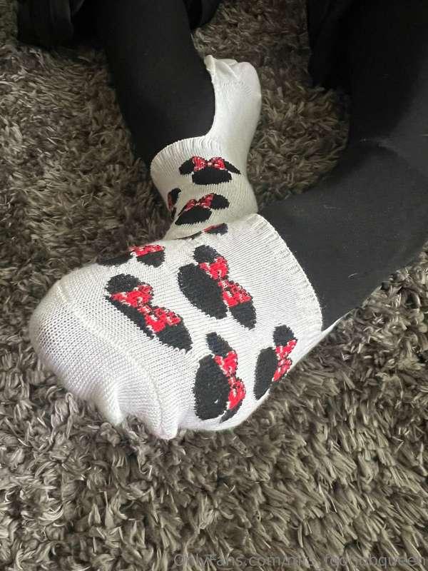 mrs_footjobqueen image #23