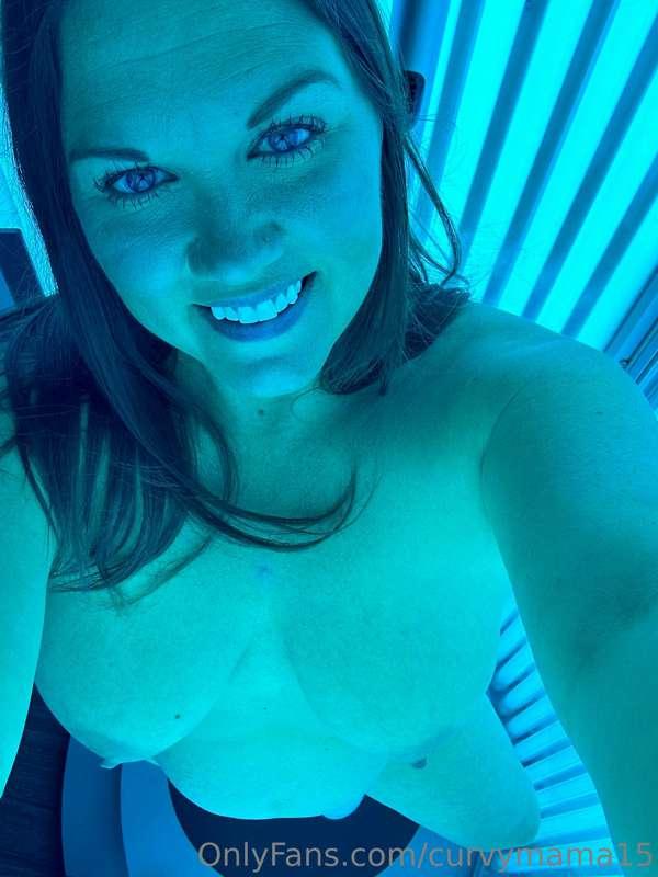 curvymama15 image #0