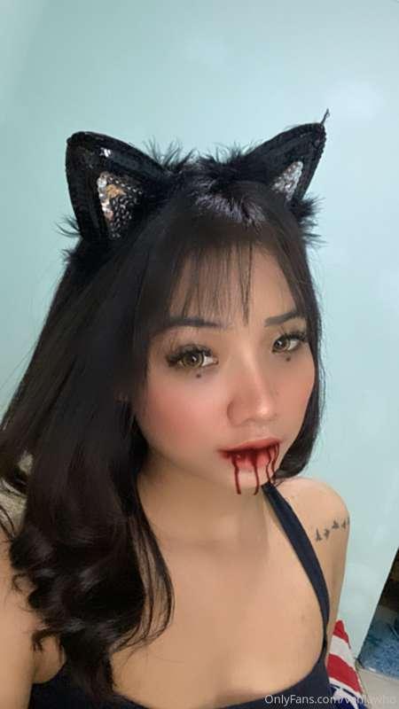 Rawrrrrr,happy haloween dear😹