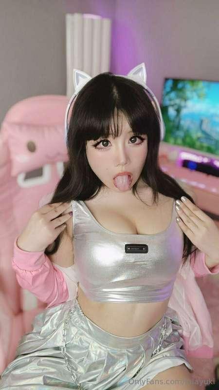 play with my boobies or on my PS5? 🤭