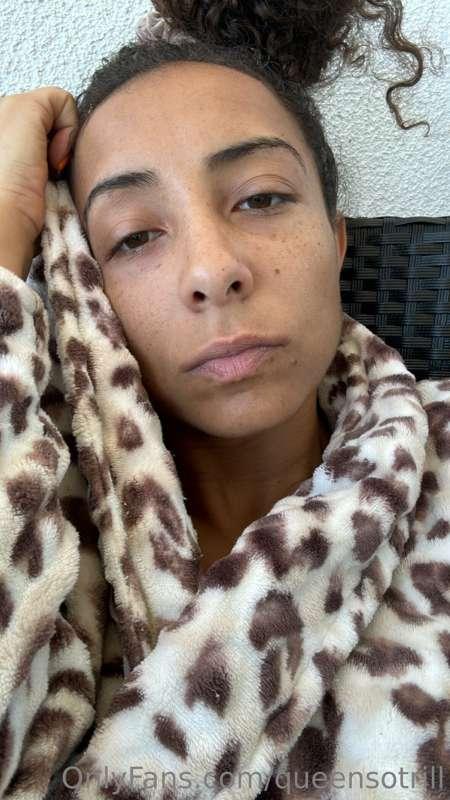 if only I had someone to snuggle with