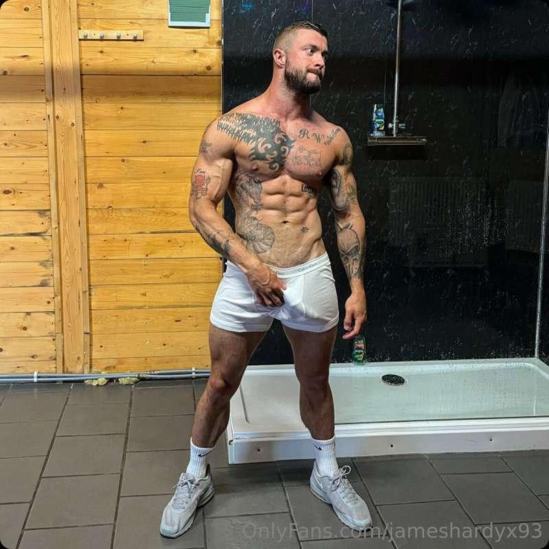 You looking at it ? 😏😏