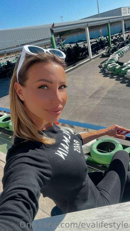 😜😜