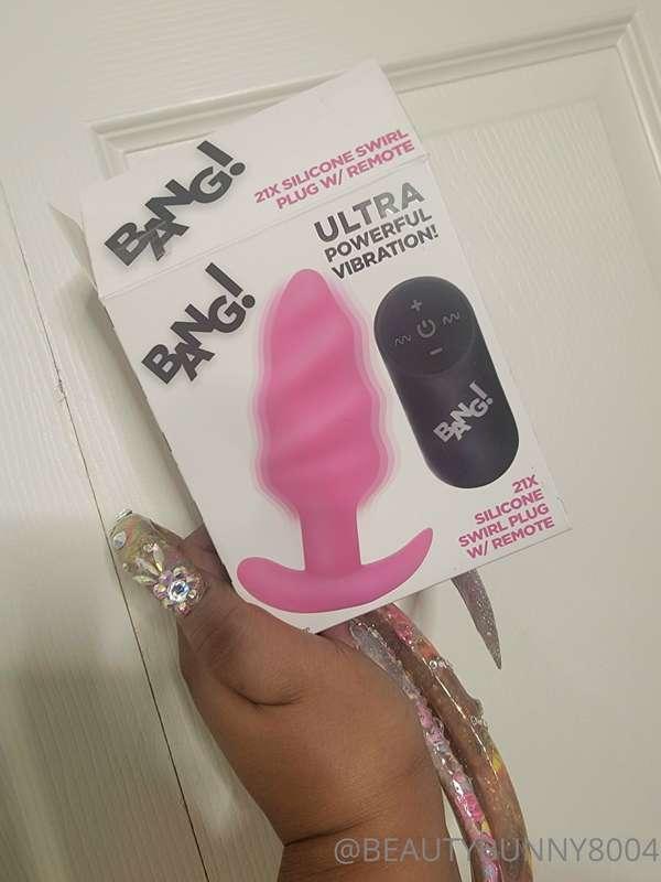Oh boy what's going to cum of this lovely device 😍