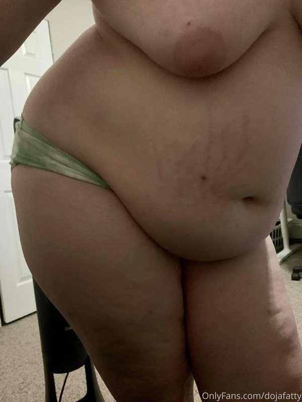 Feeling like a real fat piggy after eating a whole pizza ton..
