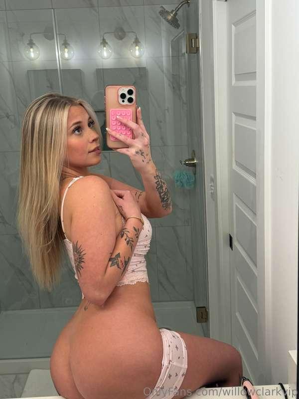 If you’ve stared at it more than once, you owe me a DM 😘