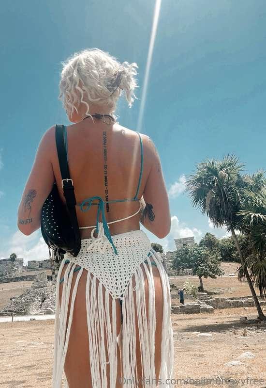 Island babe 🏝️