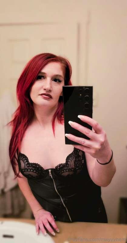 Check out my new selfies ♡