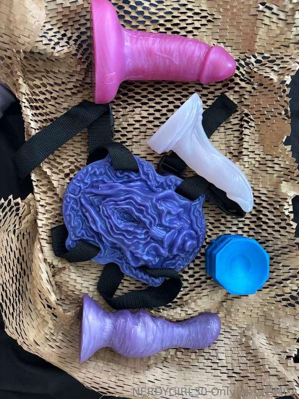 Got my new toys in finally!! I have to wait the weekend to u..