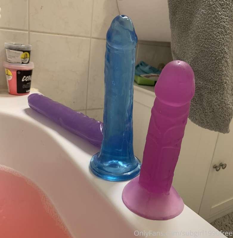Last call for bath time fun. I need to get out soon. So if y..