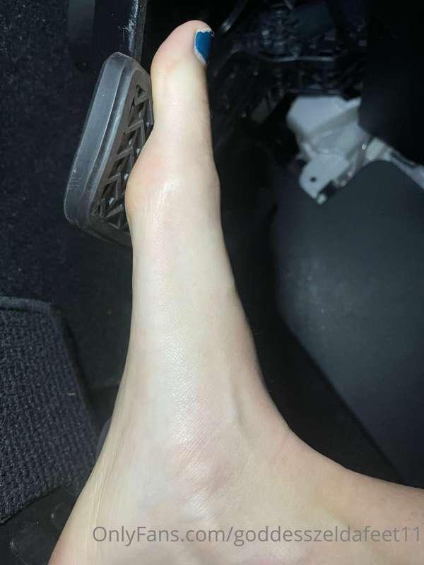 goddesszeldafeet11 image #2