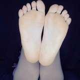 tinyfeetqueen90