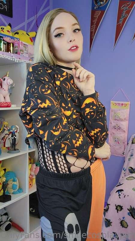 Wish me luck boys!!!!!!! Tickets to San diego comic con 2023..