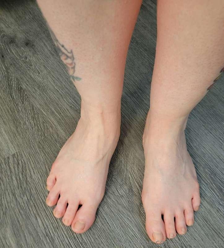 Toes, Tops of Feet, & Calves