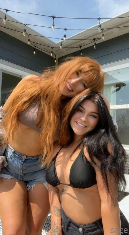 Would you fuck us both together? 🧡🖤 @nixenx