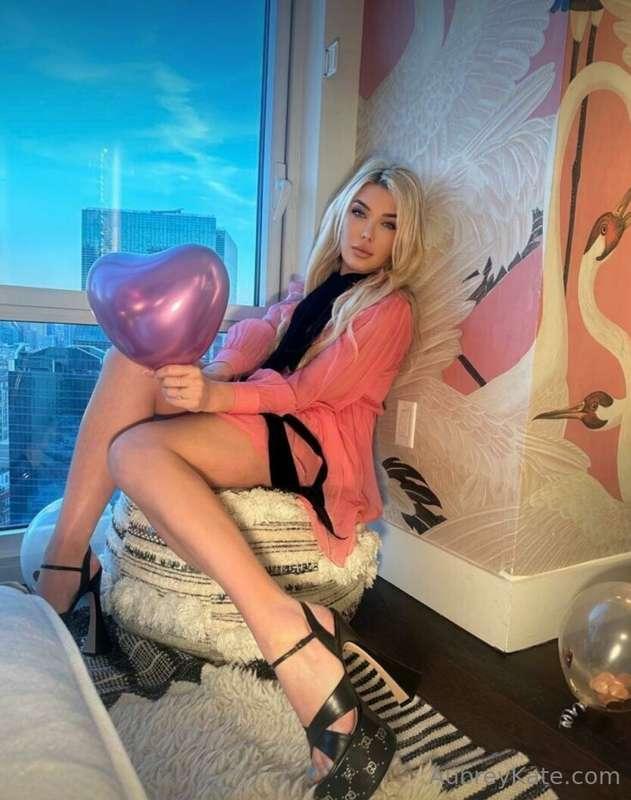 Please be careful, you might fall in love. 💗💕