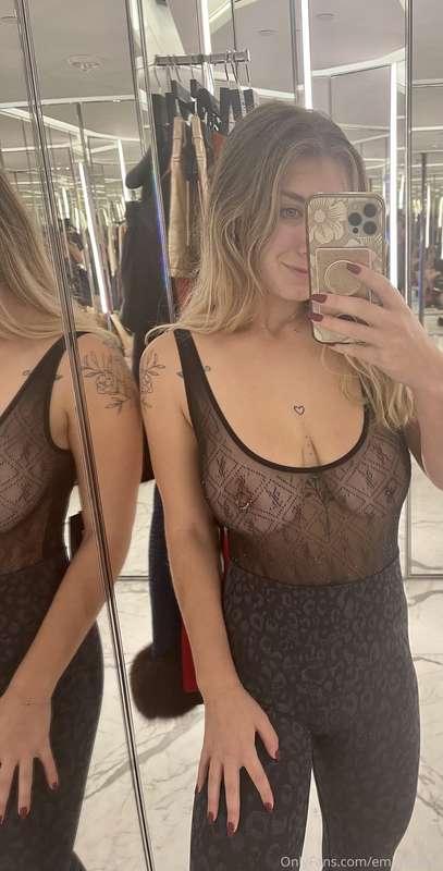 See through is my new favorite thing 😈