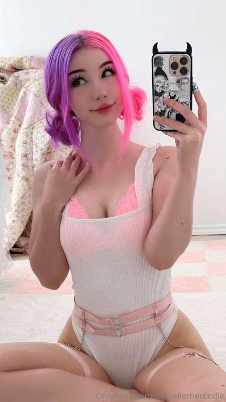 daniellemercedie image #0