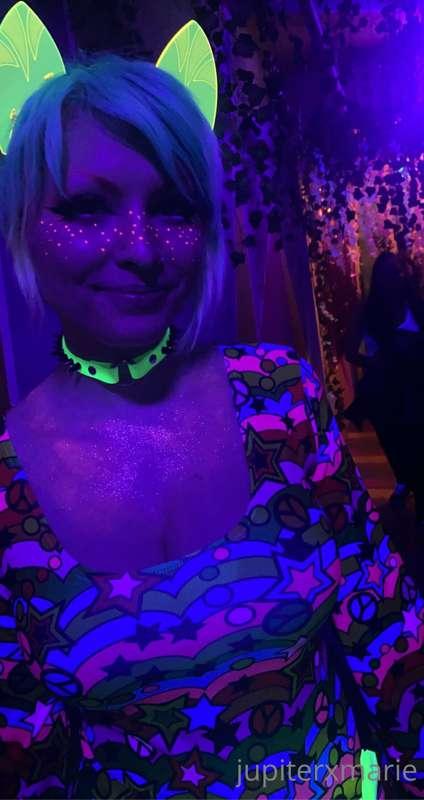 adventures to the nightclub 💓
