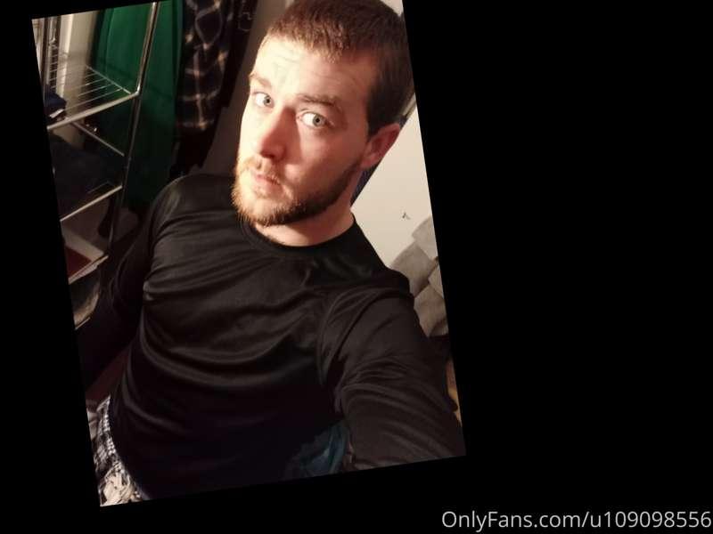 bigwhitedick69 image #1