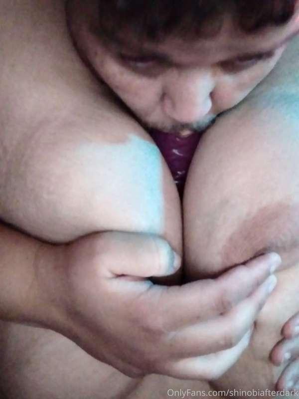 Love it when something hard and thick goes into my mouth