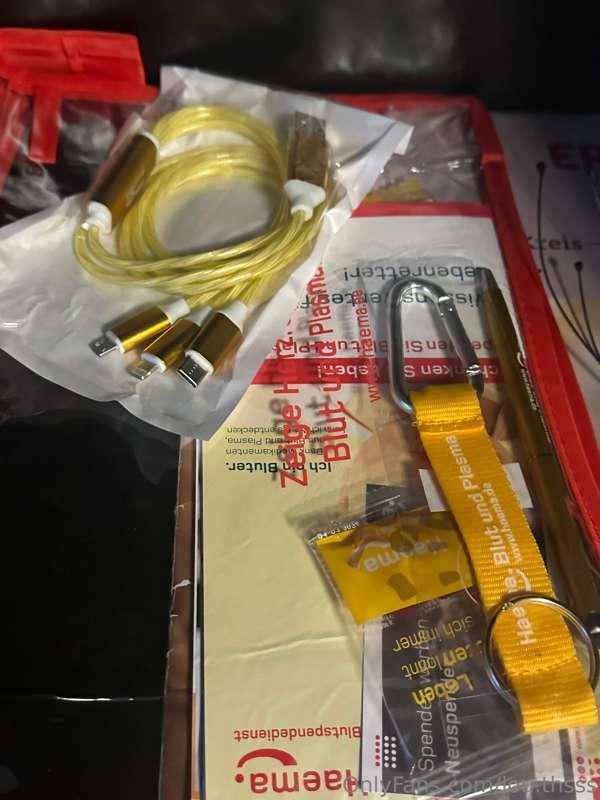 Heute beim Blutspenden gewesen. 😊🫶🏻
Super liebe Leute da und..