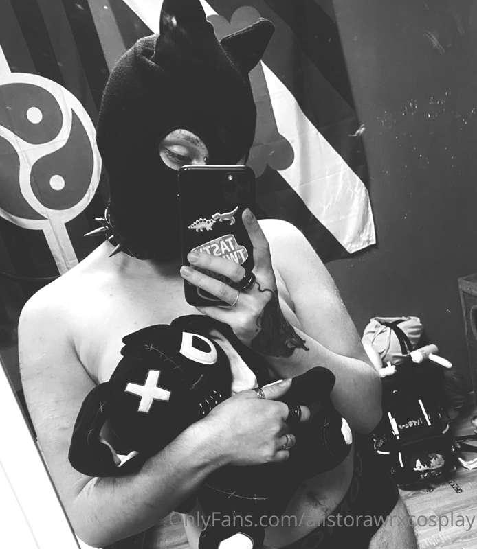 Would u enjoy content like this? 🖤
Cuz i feel like the ‚mask..