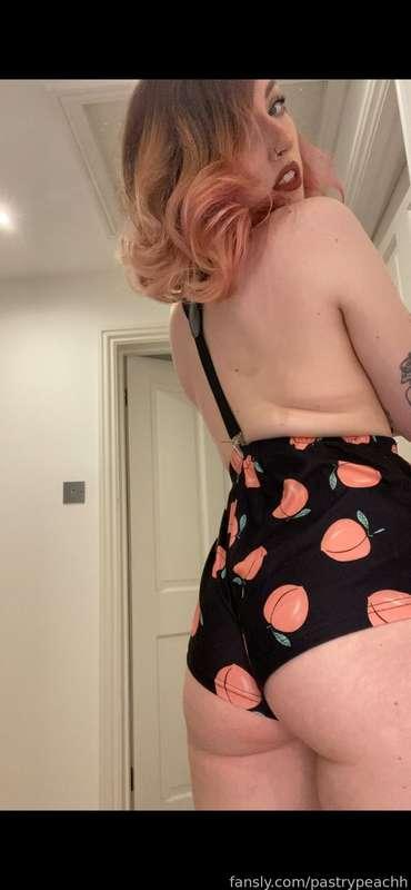 pastrypeachh image #4