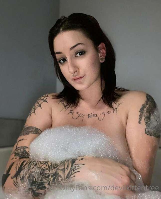 sale on my premium xx

onlyfans.com/devilkitten