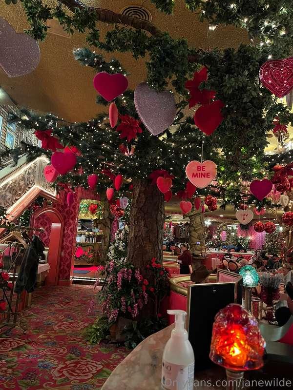 valentines day is right around the corner....❤️