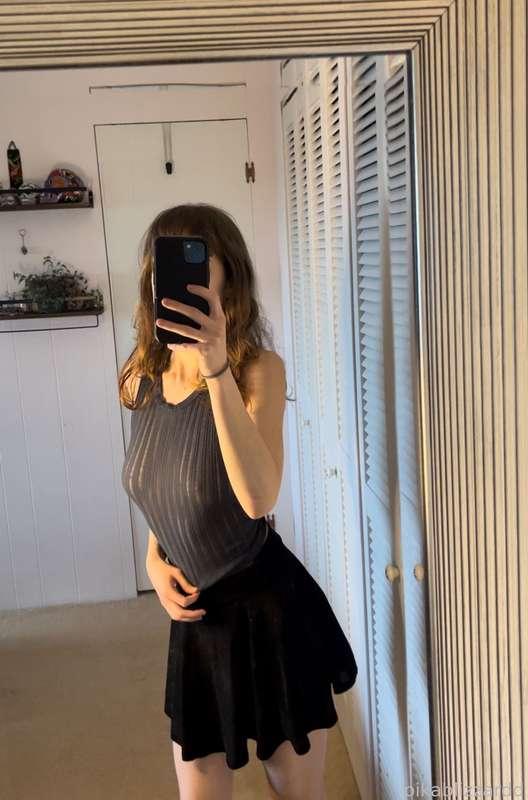Boobs are one of the greatest gifts of life, honestly. So soft and cute, every one! Don’t you agree? 🥺

You’re always welcome to squish mine, it makes me happy. ☺️

#fyp #brunette #girl #tits #boobs #nude #selfie 