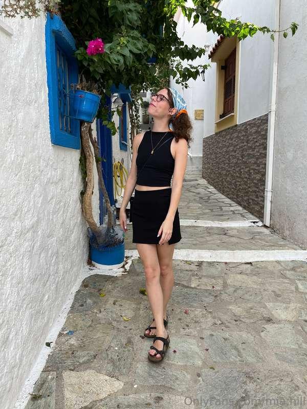 just another day living my best life in this cute little cor..