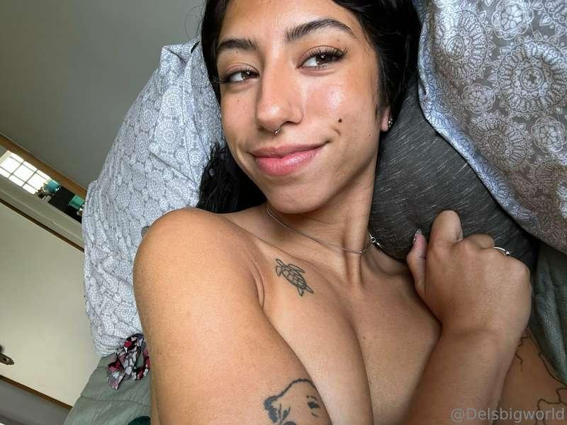𝐄𝐘𝐄𝐒 𝐇𝐄𝐑𝐄! 👀❗

To my devoted supporters who are still here f..