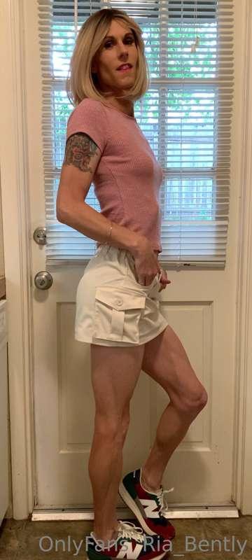 Happy Monday everyone!  I had a productive day.  Went for a ..