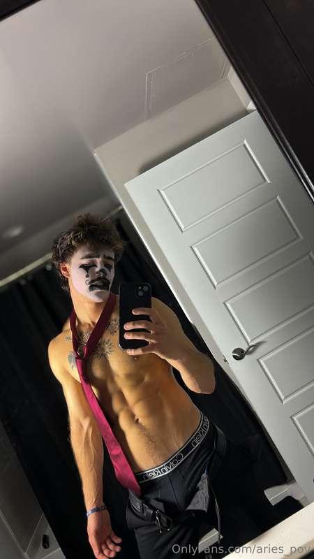 Don’t get shy now, you’ve been staring 😏