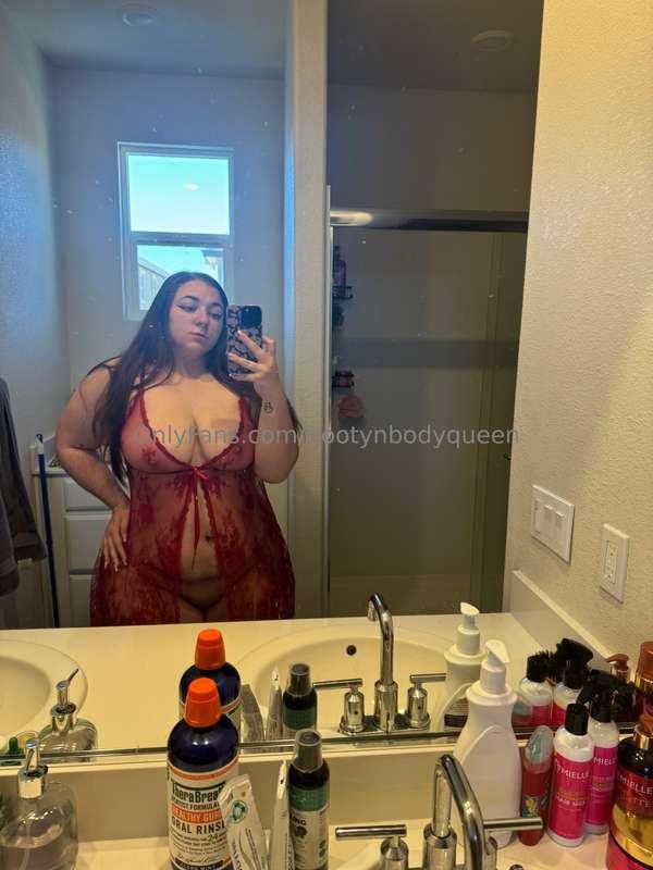 bootynbodyqueen image #3