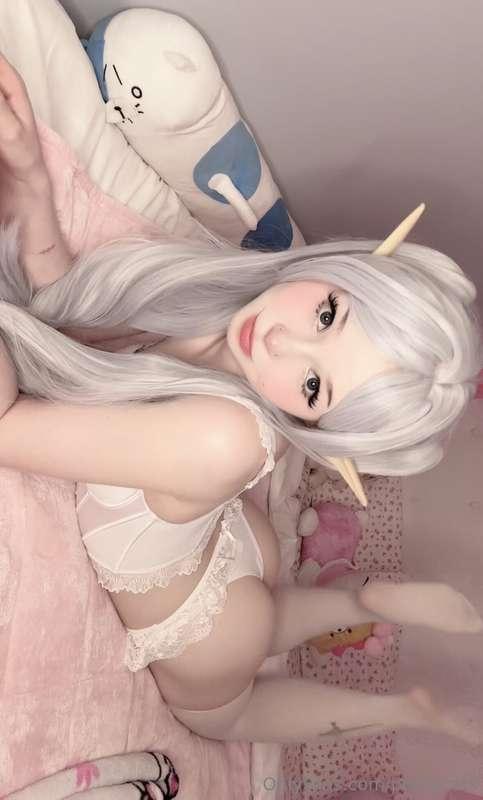 haiiii goodmorning!!! who wants to give me headpats?? 🥺🤍