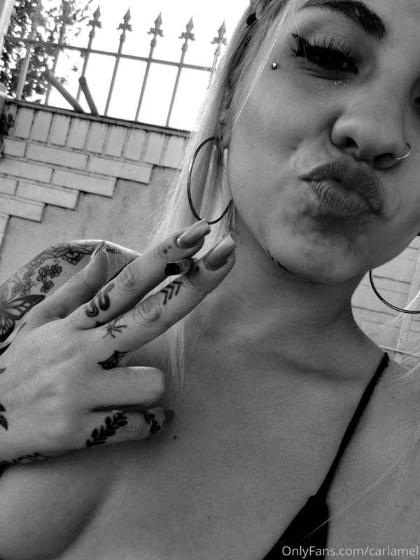😚
