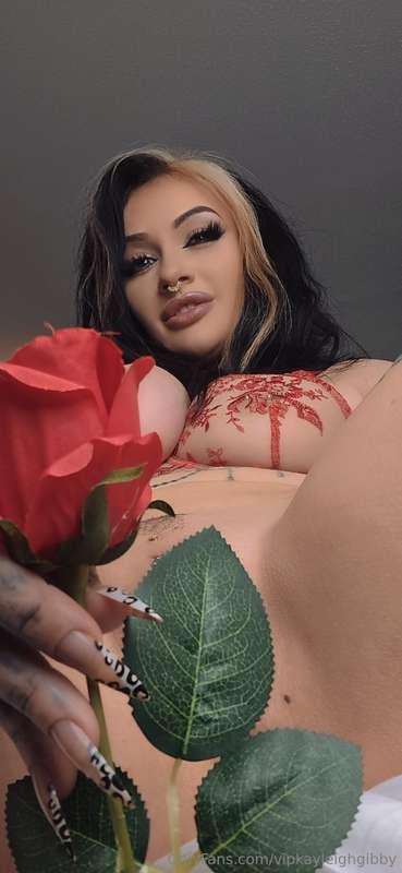 Roses are redViolets are fineI'll be the 6 If you'll be the ..