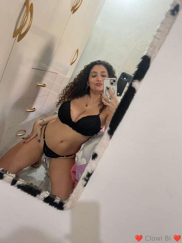 Daddy I'm on my knees for you 😏🥵