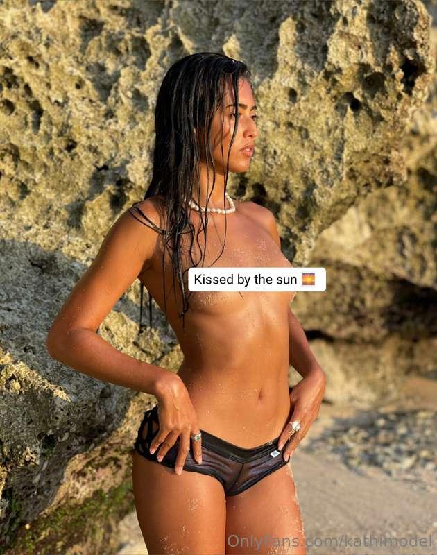 🌅💋📨