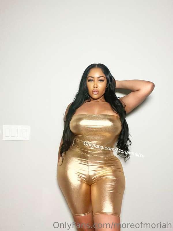 I need a piece of you now on my DM!